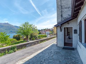 24039221-Appartement-4-Pianello Del Lario-300x225-3