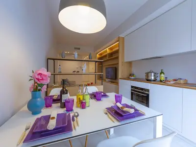 Küche und Essbereich