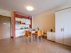 23705964-Appartement-4-Porlezza-300x225-4