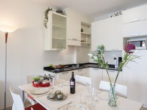 23705963-Appartement-4-Porlezza-300x225-4