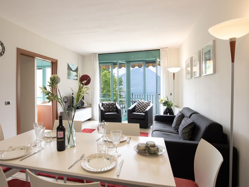 23705963-Appartement-4-Porlezza-800x600-2