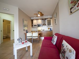 23705983-Appartement-4-Porlezza-300x225-4