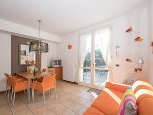 23705987-Appartement-4-Porlezza-300x225-3