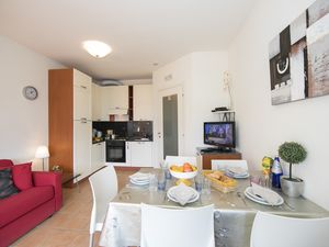 23706004-Appartement-6-Porlezza-300x225-4