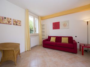 23706022-Appartement-5-Porlezza-300x225-3