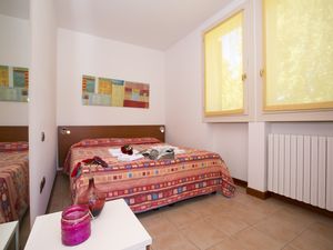 23706015-Appartement-4-Porlezza-300x225-3