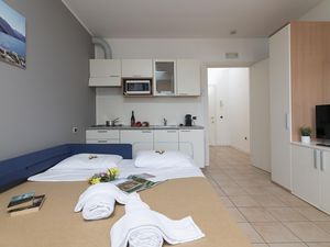 23706034-Appartement-2-Porlezza-300x225-5