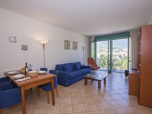 23706051-Appartement-4-Porlezza-300x225-1