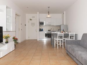 23706050-Appartement-4-Porlezza-300x225-4