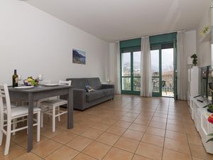 23706050-Appartement-4-Porlezza-300x225-5