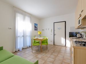 23706059-Appartement-4-Porlezza-300x225-3