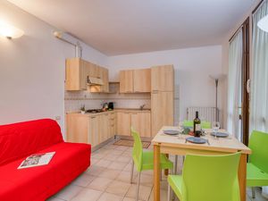 23706060-Appartement-4-Porlezza-300x225-5