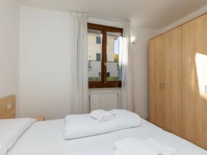 23706059-Appartement-4-Porlezza-300x225-5