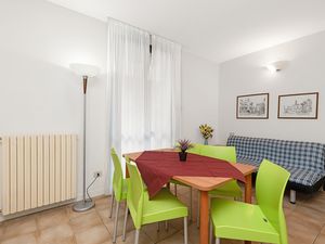 23706070-Appartement-4-Porlezza-300x225-2