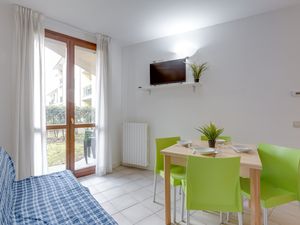 23706083-Appartement-4-Porlezza-300x225-1