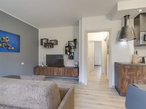 23706080-Appartement-6-Porlezza-300x225-1