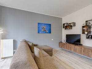 23706080-Appartement-6-Porlezza-300x225-3