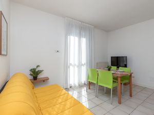 23706109-Appartement-4-Porlezza-300x225-2