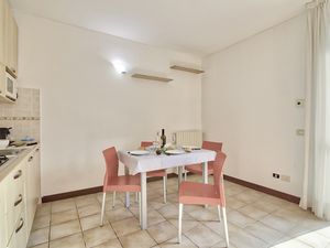 23706119-Appartement-4-Porlezza-300x225-4