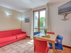 23706130-Appartement-4-Porlezza-300x225-1