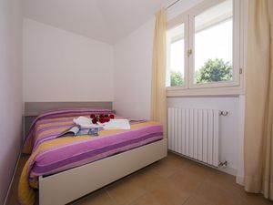 23706154-Appartement-4-Porlezza-300x225-5