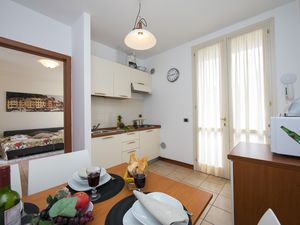 23706163-Appartement-4-Porlezza-300x225-5