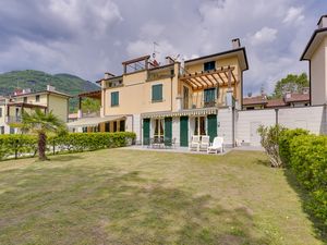 23706173-Appartement-6-Porlezza-300x225-3