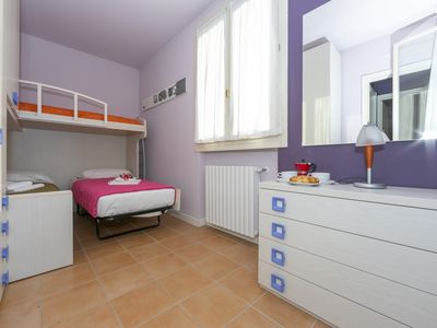 Zweites Schlafzimmer