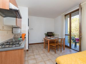 23706518-Appartement-4-Porlezza-300x225-4