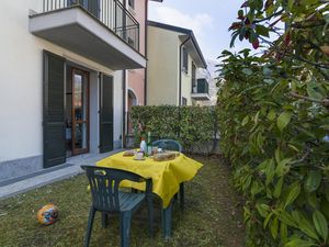 23707054-Appartement-4-Porlezza-300x225-1