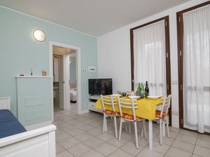 23707053-Appartement-4-Porlezza-300x225-1