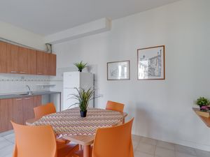 23708748-Appartement-4-Porlezza-300x225-1