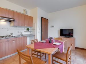 23708749-Appartement-4-Porlezza-300x225-2