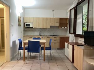 23706027-Appartement-2-Porlezza-300x225-1