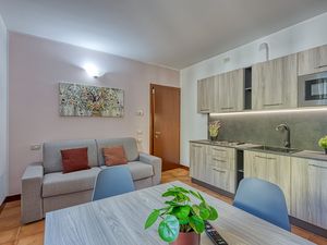 23706076-Appartement-4-Porlezza-300x225-2