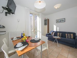 23705986-Appartement-4-Porlezza-300x225-1