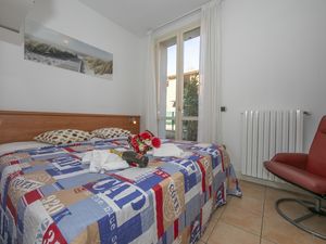 23705996-Appartement-4-Porlezza-300x225-4