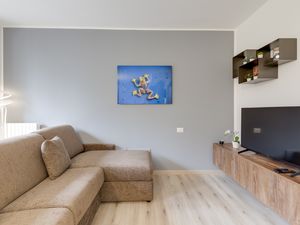 23706080-Appartement-6-Porlezza-300x225-3