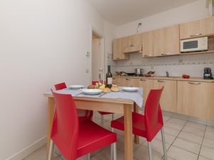 23706089-Appartement-6-Porlezza-300x225-3