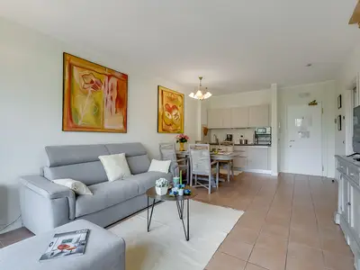 Wohn- und Esszimmer