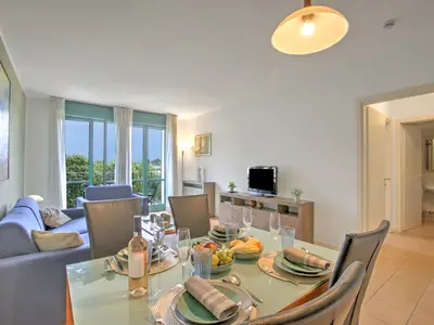 Wohn- und Esszimmer