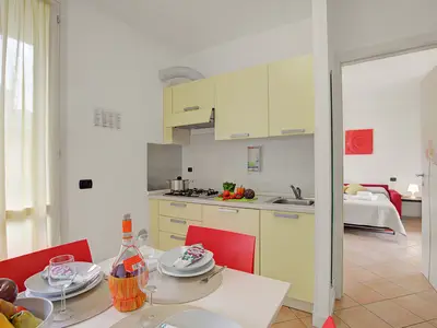 Küche und Essbereich