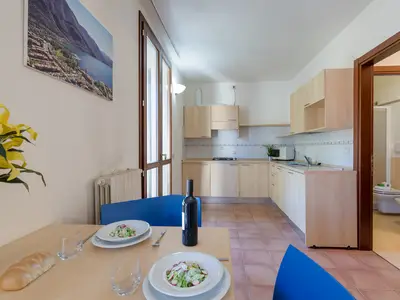 Küche und Essbereich