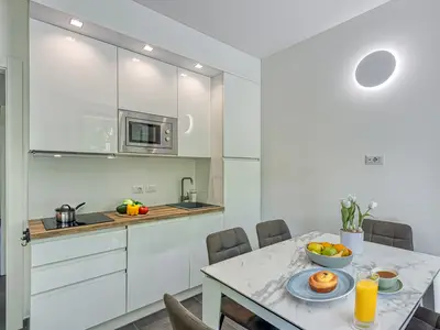 Küche und Essbereich