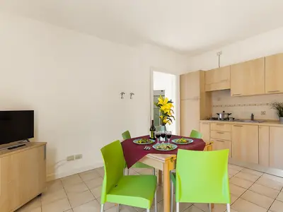 Küche und Essbereich