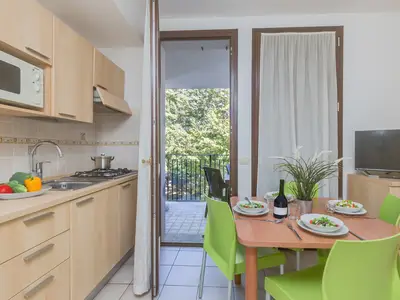 Küche und Essbereich