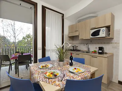 Küche und Essbereich