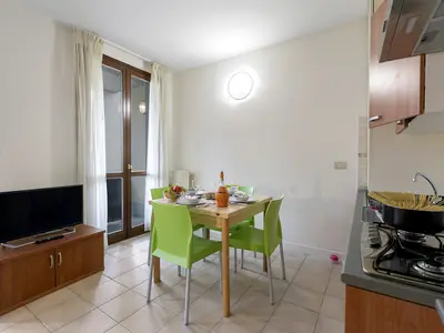 Küche und Essbereich