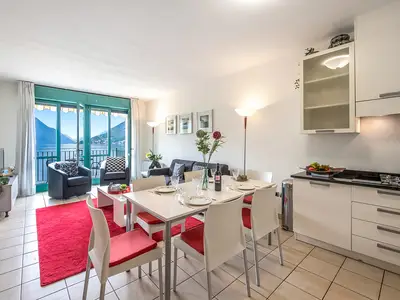 Küche und Essbereich