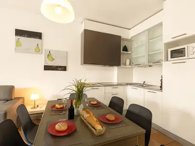 Küche und Essbereich